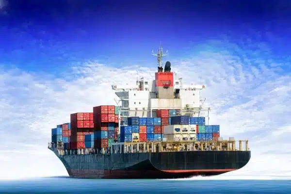 Container ship carrying reefer containers on an ocean going route monitored with M501 data loggers